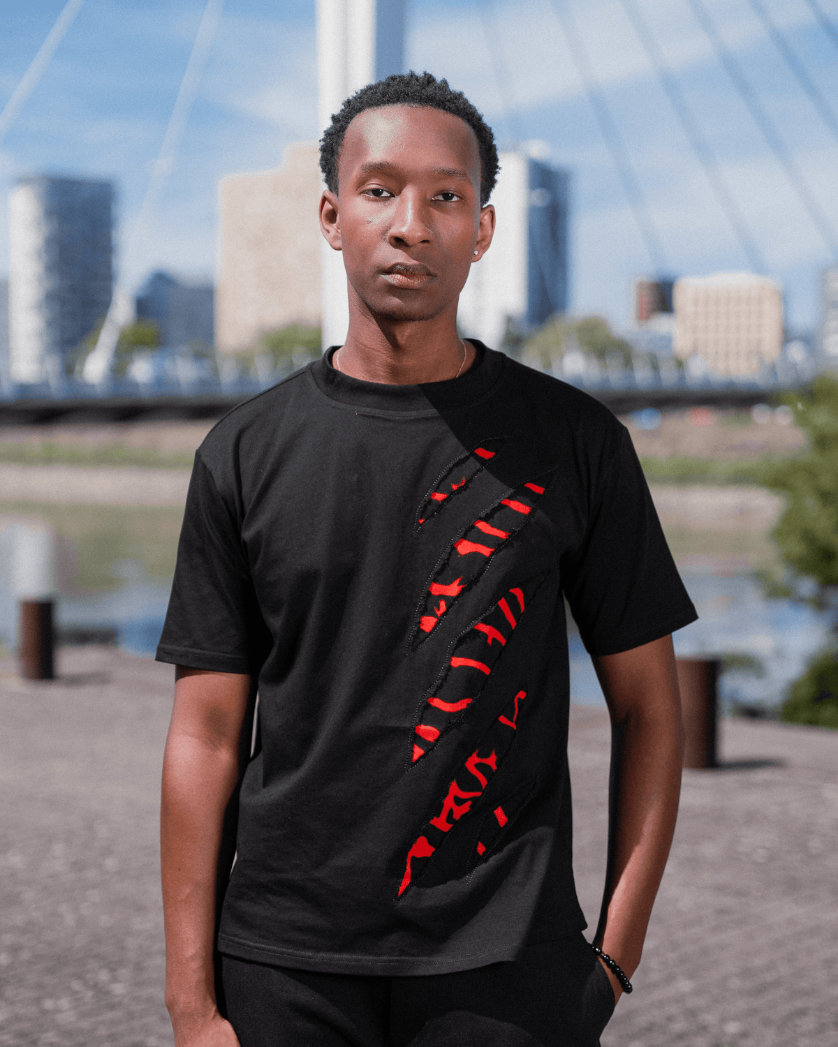 SHADOW TEE